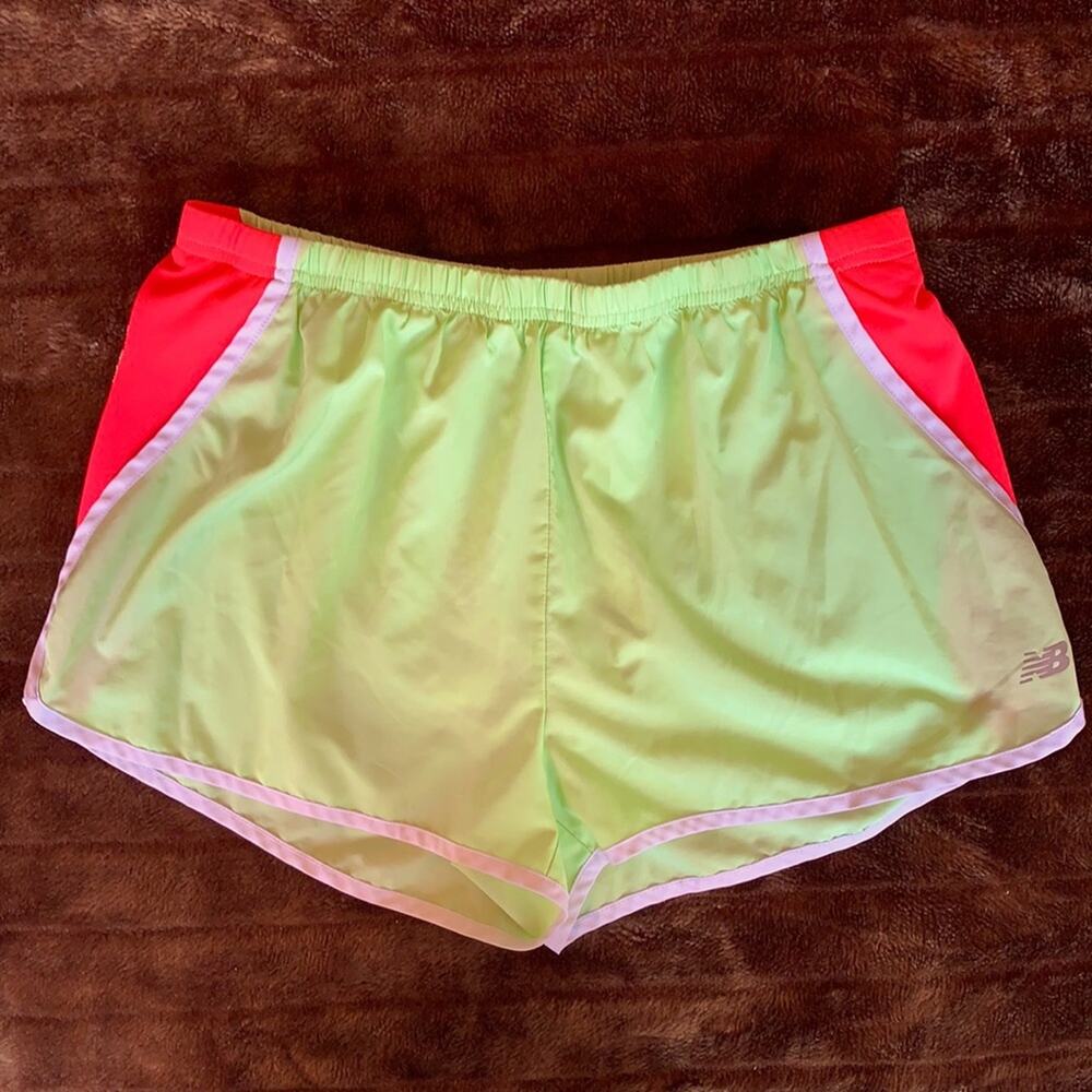 New Balance Women's L Lime Green Running Shorts in PRISTINE CONDITION